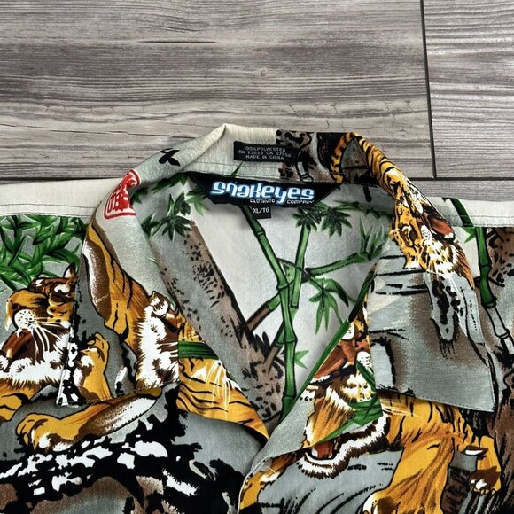 Crazy Y2K Snake Eyes Tiger Button Up Shirt - Picture 4 of 4